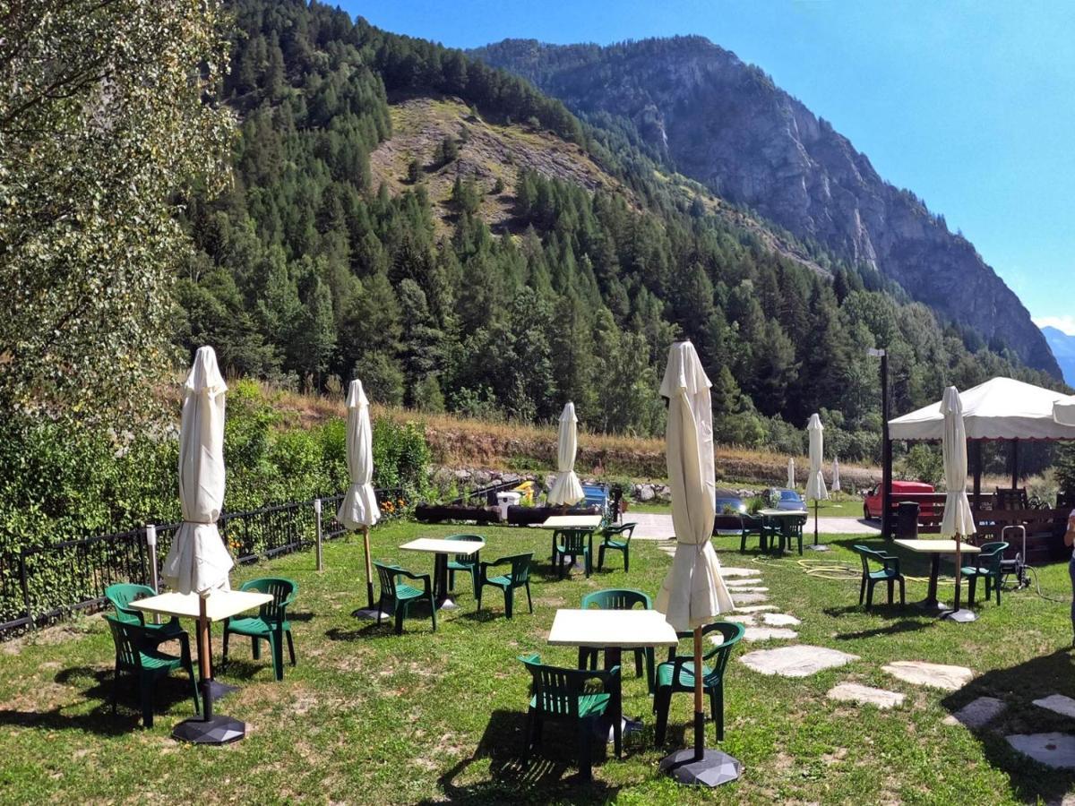 Hotel Aigle Courmayeur Extérieur photo