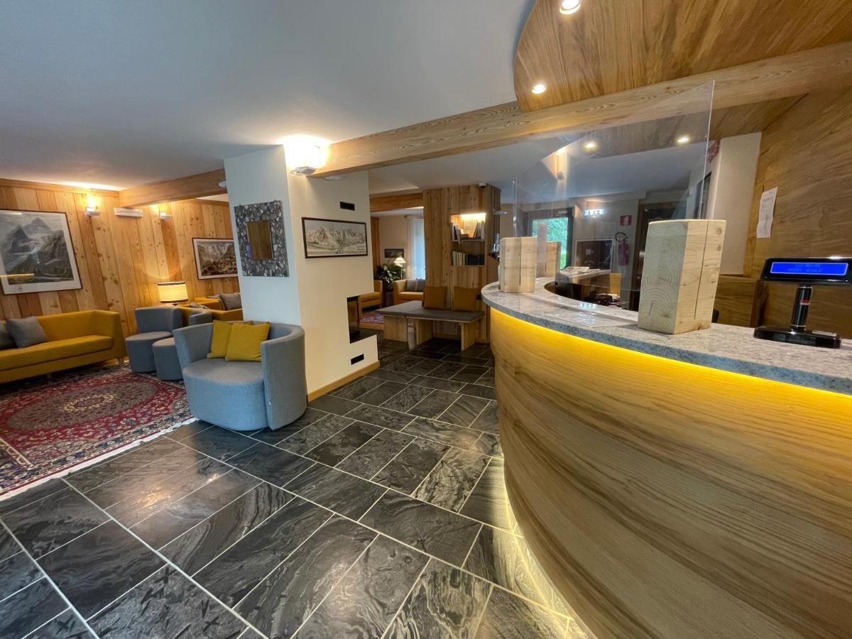 Hotel Aigle Courmayeur Extérieur photo